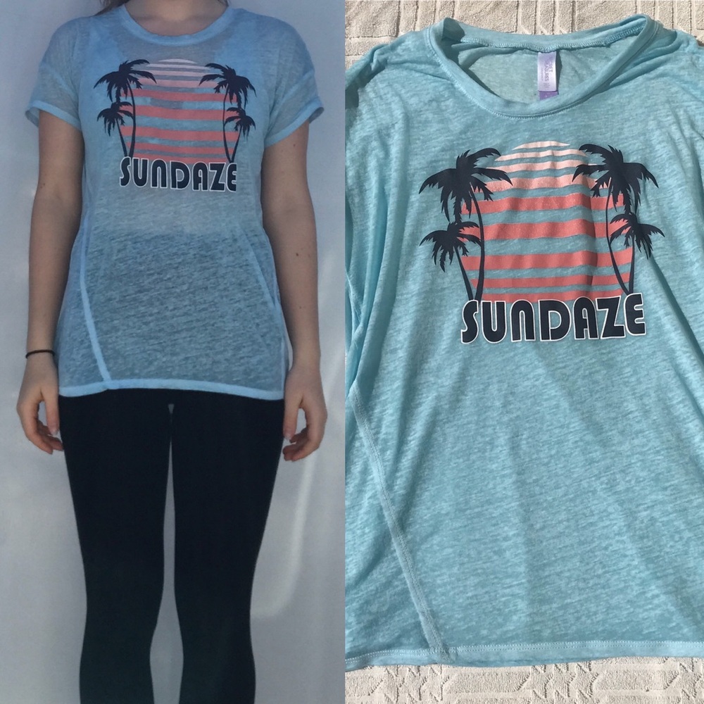 “Sundaze” Comfy Tee Shirt